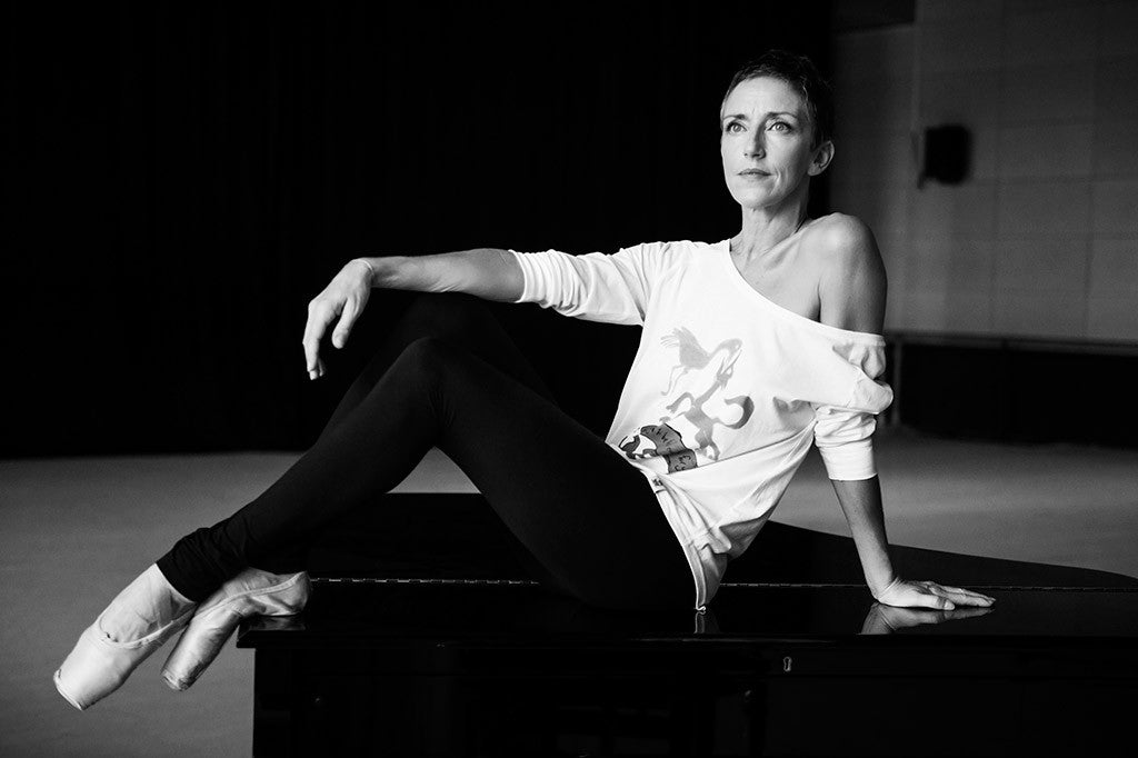 Women’s Loose Fit Long Sleeve T-Shirt