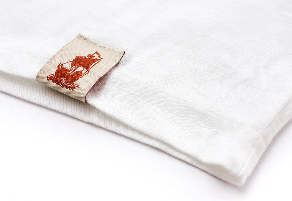 Men’s Long Sleeved T-Shirt